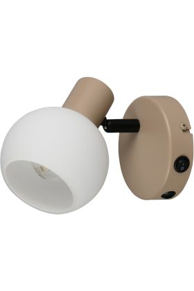 Reality Boba warm beige wandspot van 13,5 cm hoog met rond wit glazen kapje, kiepschakelaar en kabeldoorvoer